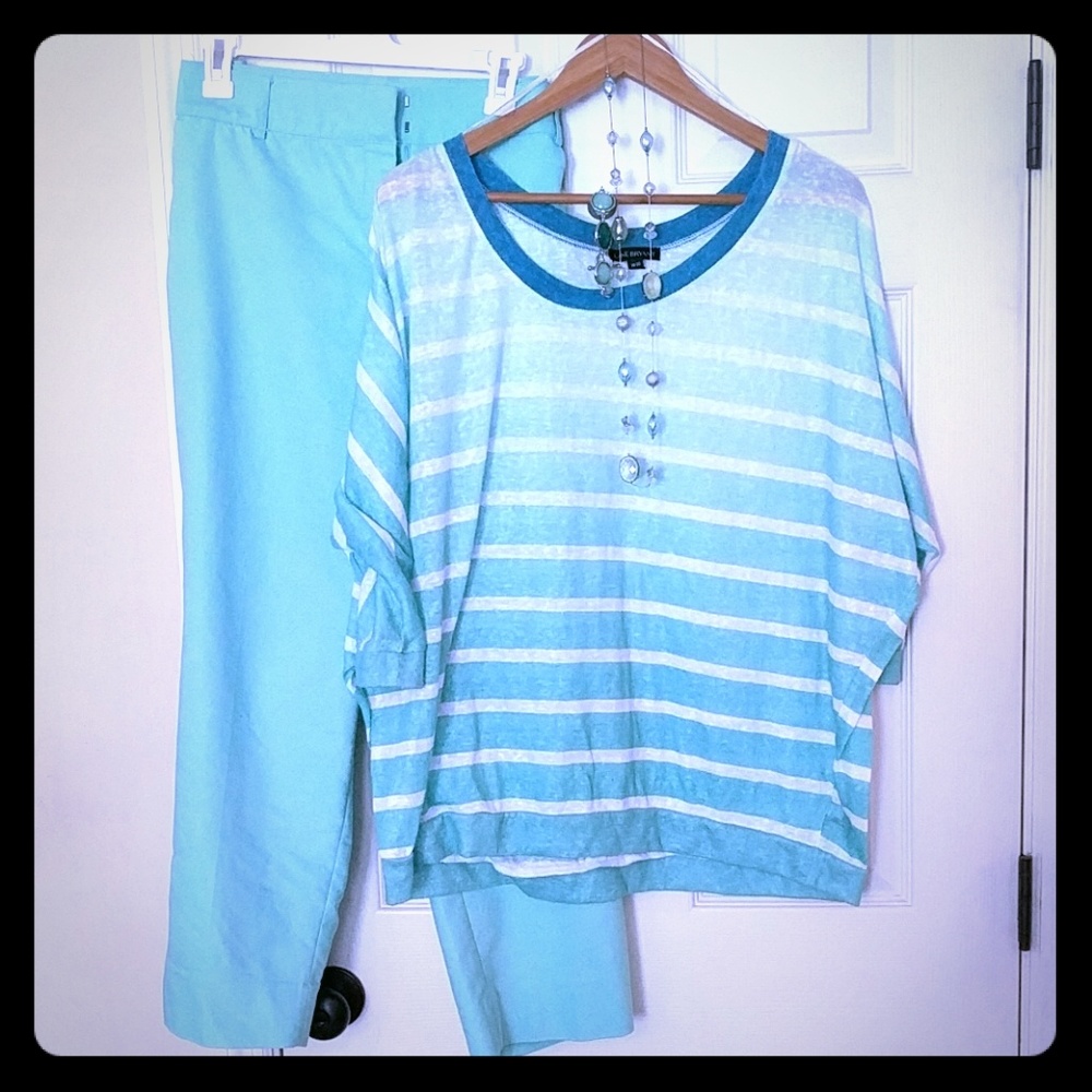 Ombre Aqua Top